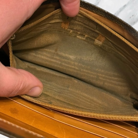 CELINE Triomphe Long Wallet Bifold Brown with Metal Clasp - Picture 6 of 6